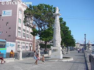 Alameda de Paula (Paula Promenade)