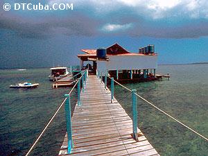 El Colony Hotel. Pier